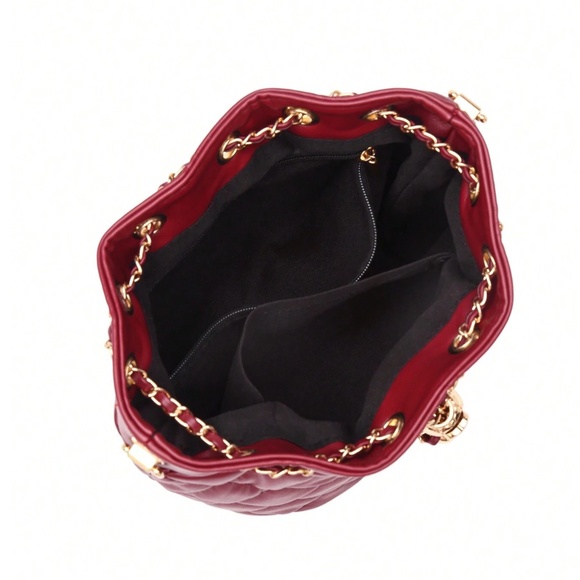 Luxe Vegan Leather Gold Tone Adjustable Chain Quilted Small Bucket Bag - Picture 11 of 11